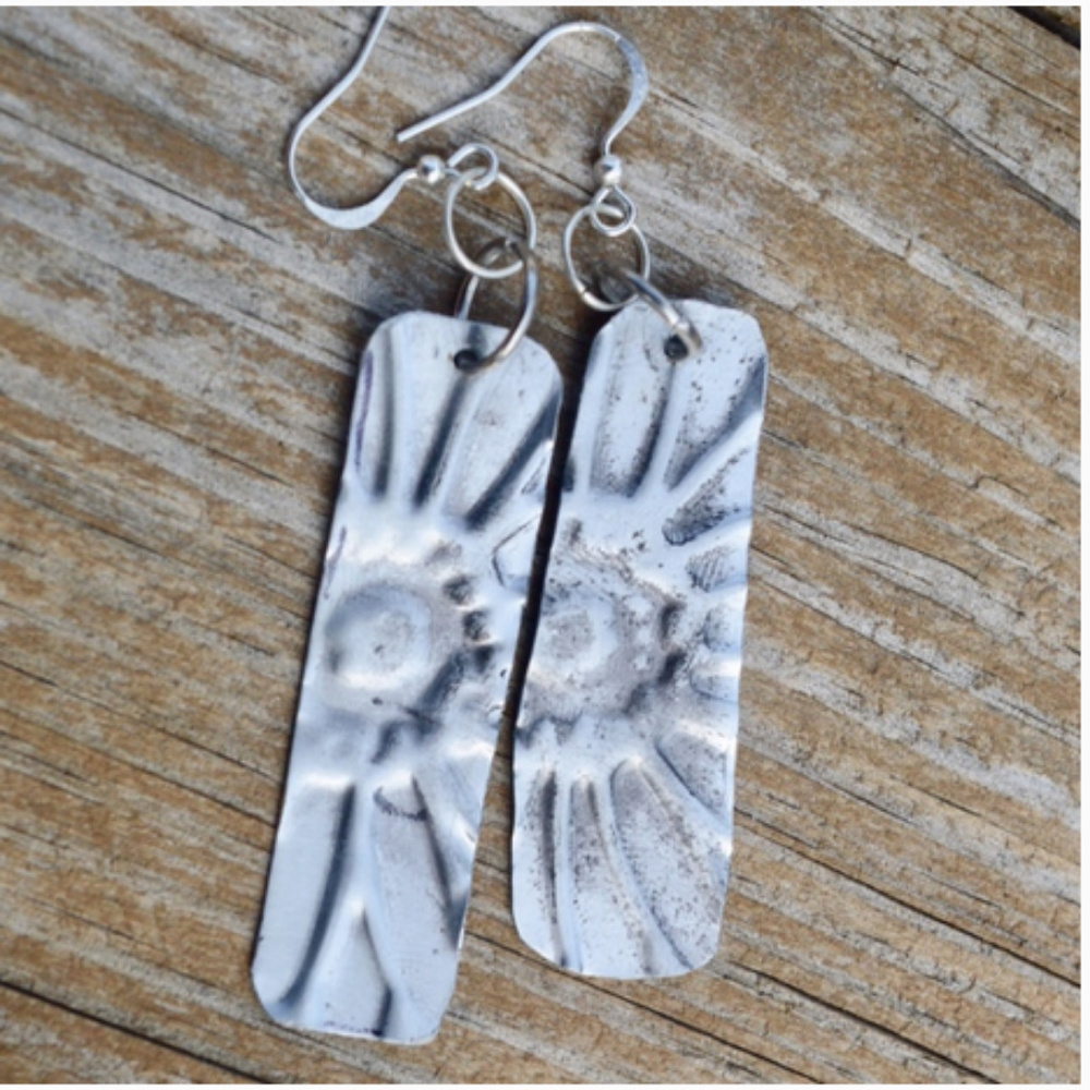 Sun Rays Silver Drop Earrings Embossed Boho Hippie Lightweight Aluminum Handmade - Picture 2 of 4